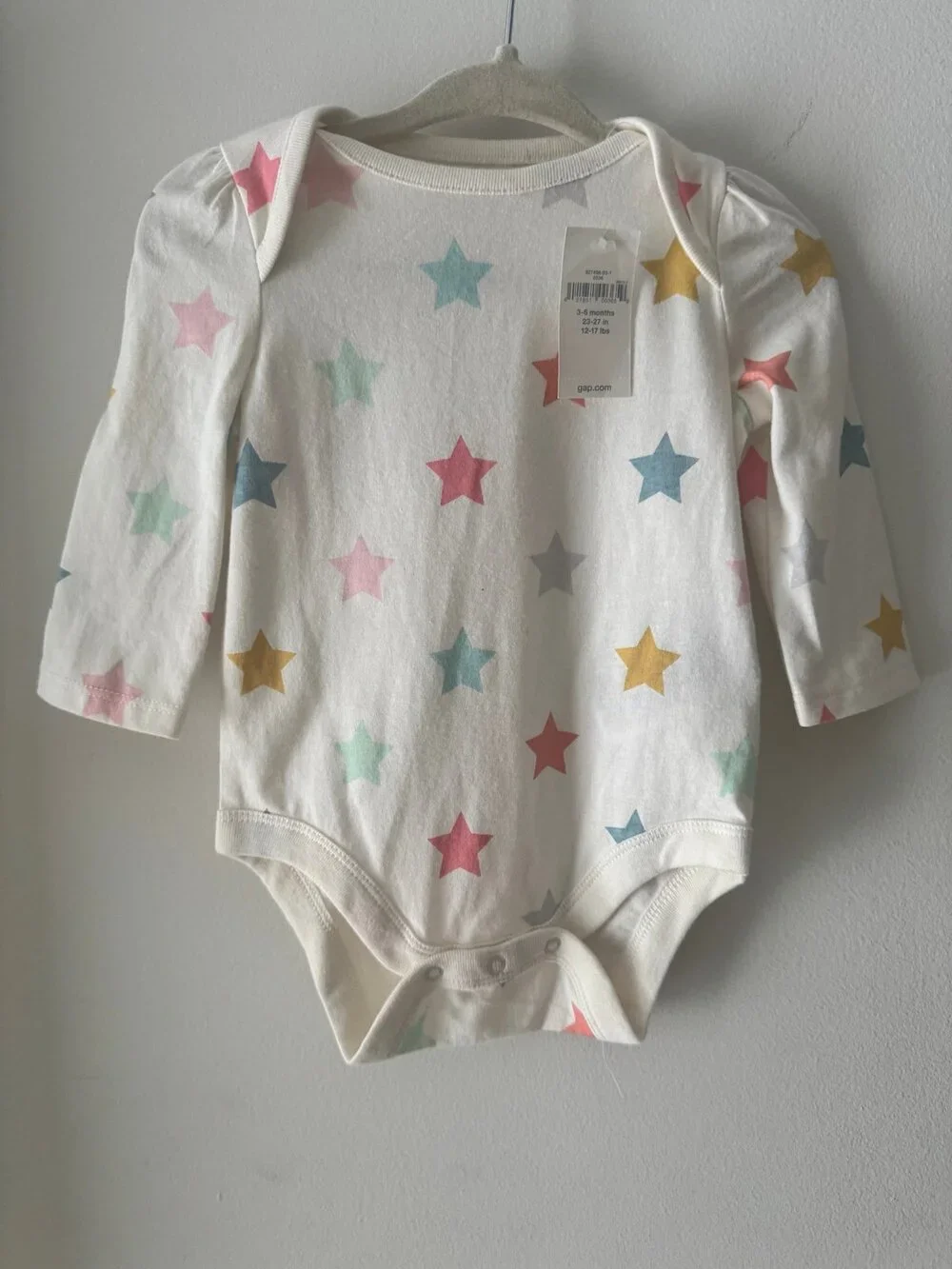 Baby Gap long sleeve star bodysuit 3-6 months